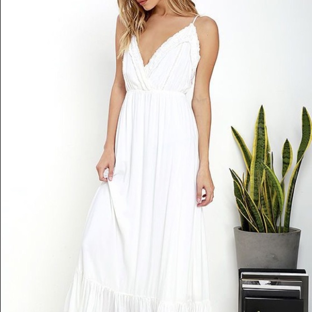 On the Road Lauryn Ivory maxi dress